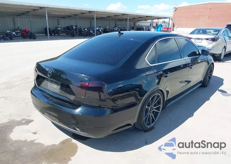 2014 Volkswagen Passat 2.5L Se z USA, uszkodzony, nr VIN 1VWBP7A3XEC011211